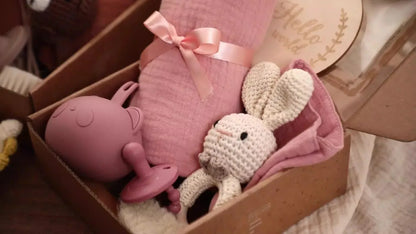 PureBeginnings™ 7-Pc Baby Gift Set | Organic Muslin Towel, Wood Brush & Milestone Disc - bebeika